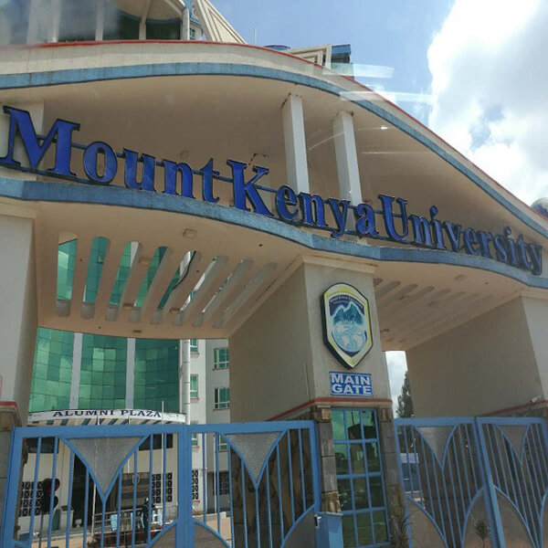 Sistema solar de 60 kVA en la Universidad del Monte Kenia